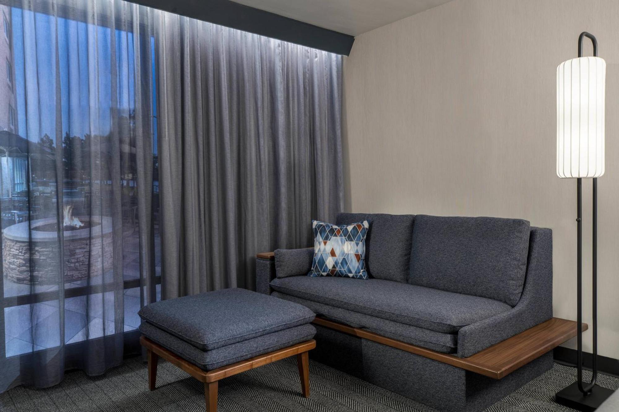 Courtyard By Marriott San Diego Miramar Ngoại thất bức ảnh